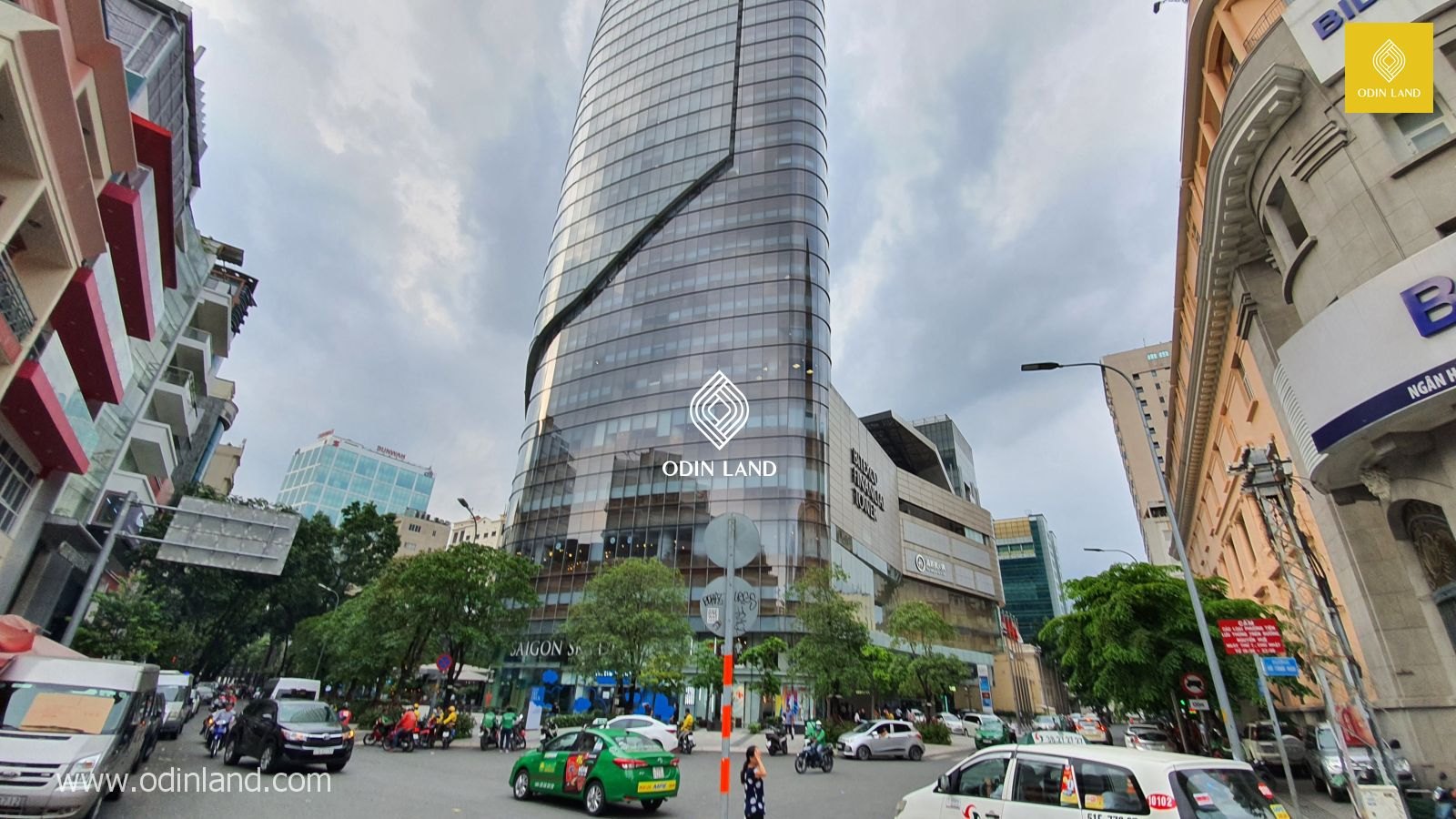 Van Phong Cho Thue Toa Nha Bitexco Finance Tower (7)