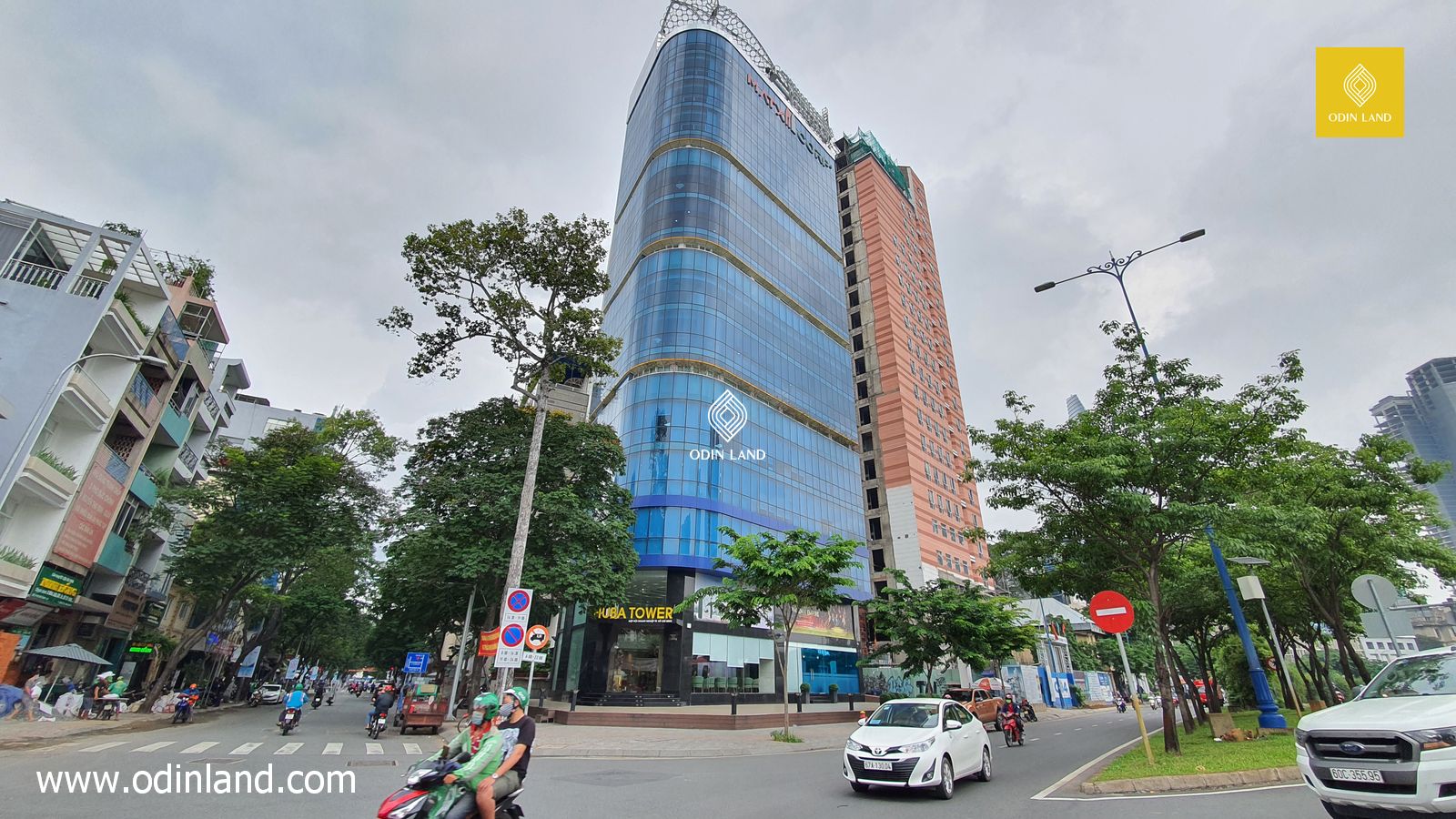 Giao thông tại văn phòng cho thuê tòa nhà Huba Tower