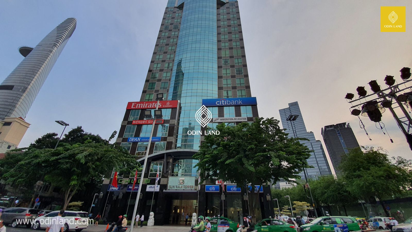 Office for lease at Sun Wah Tower