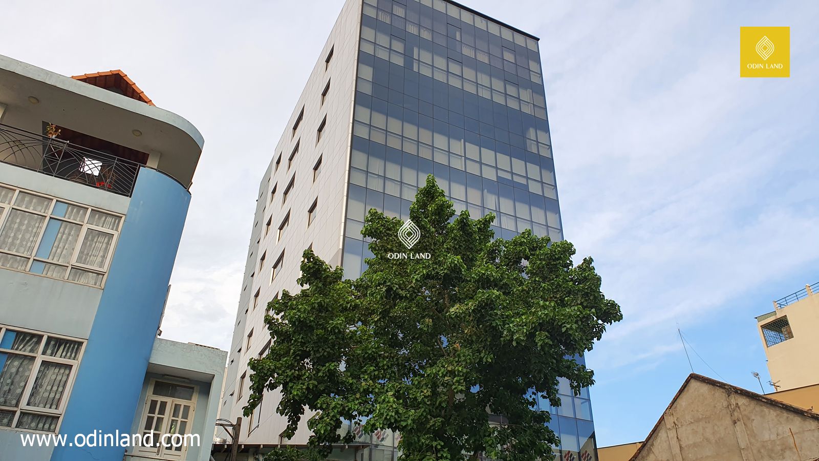 Office for lease at Do Thanh Building 