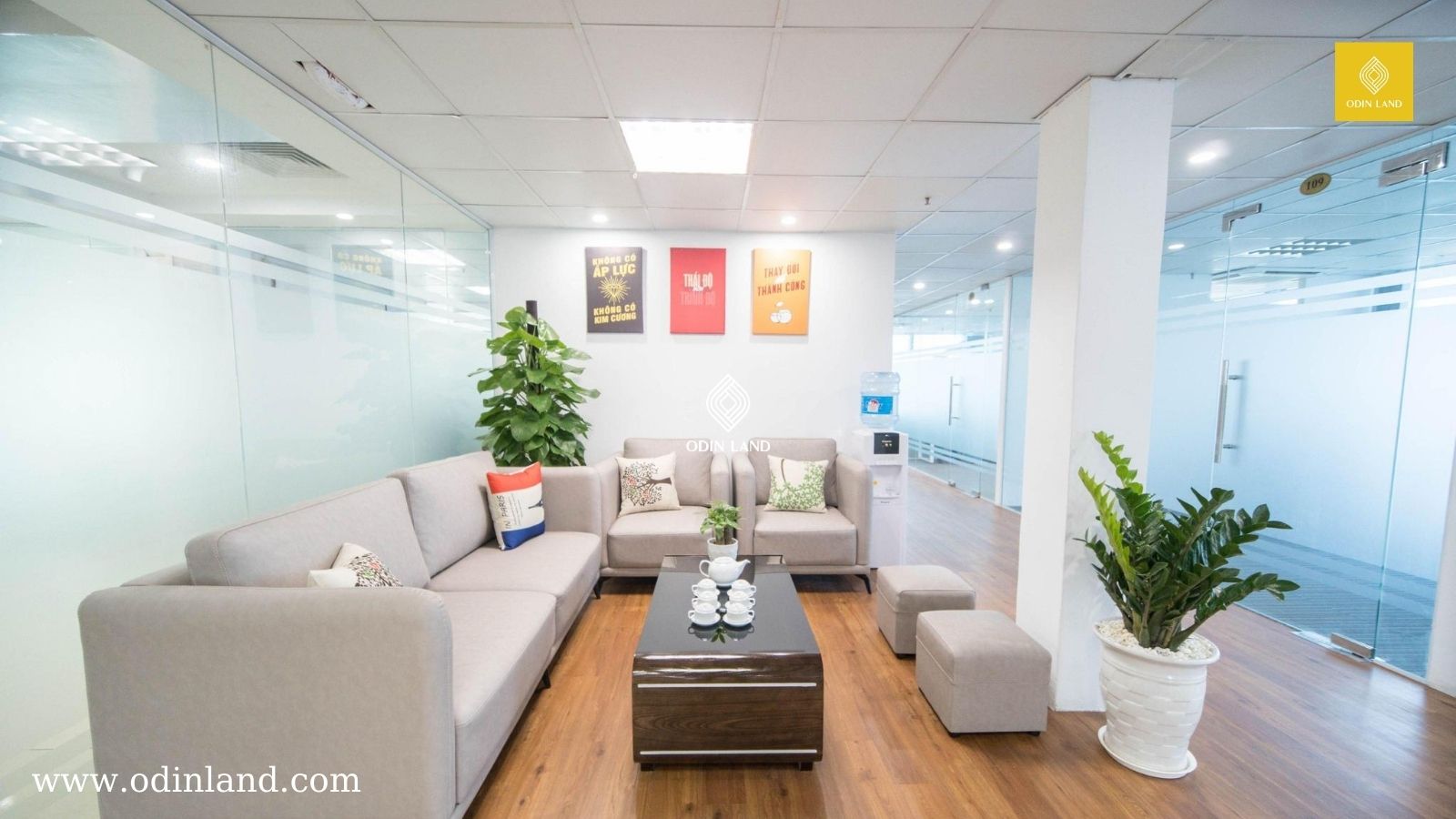 Văn Phòng Chia Sẻ Alo Office Coworking (1)