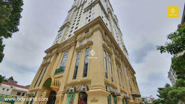 Mat Bang Cho Thu Toa Nha Golden Dragon Mall (2)
