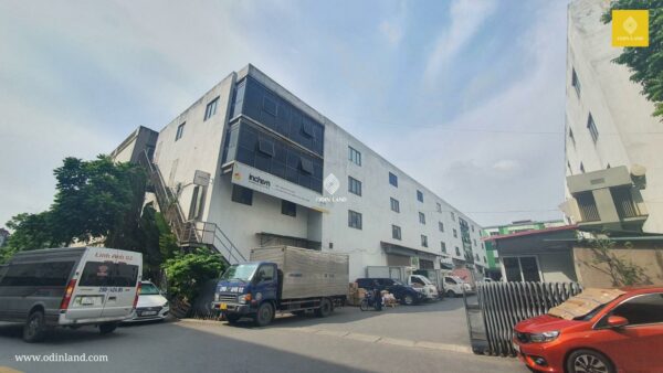 toa nha 10 chuong duong do 1