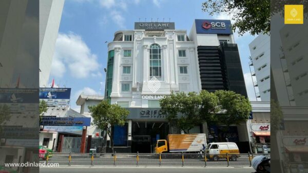 Tòa nhà Oriflame Building