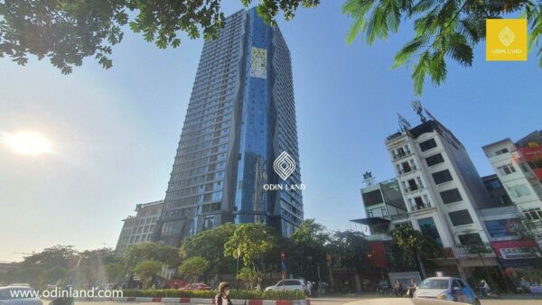 toa nha summit building (4)