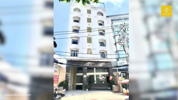 toa nha 223 nguyen xi building (3)